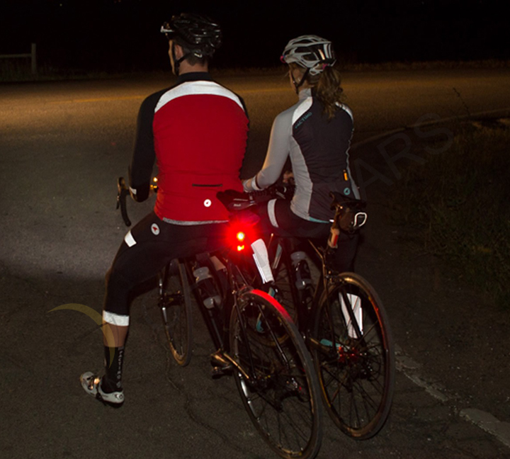 Reflective elements for outdoor clothing